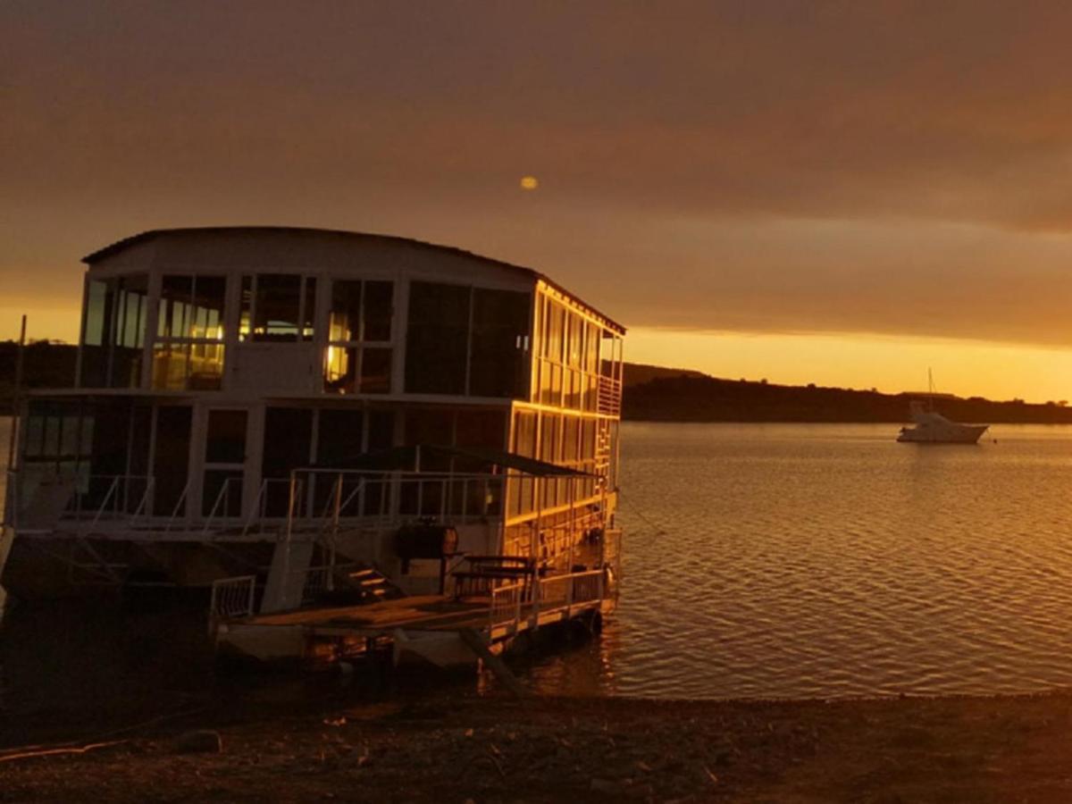 Karoo Queen Houseboat Gariep Dam Εξωτερικό φωτογραφία